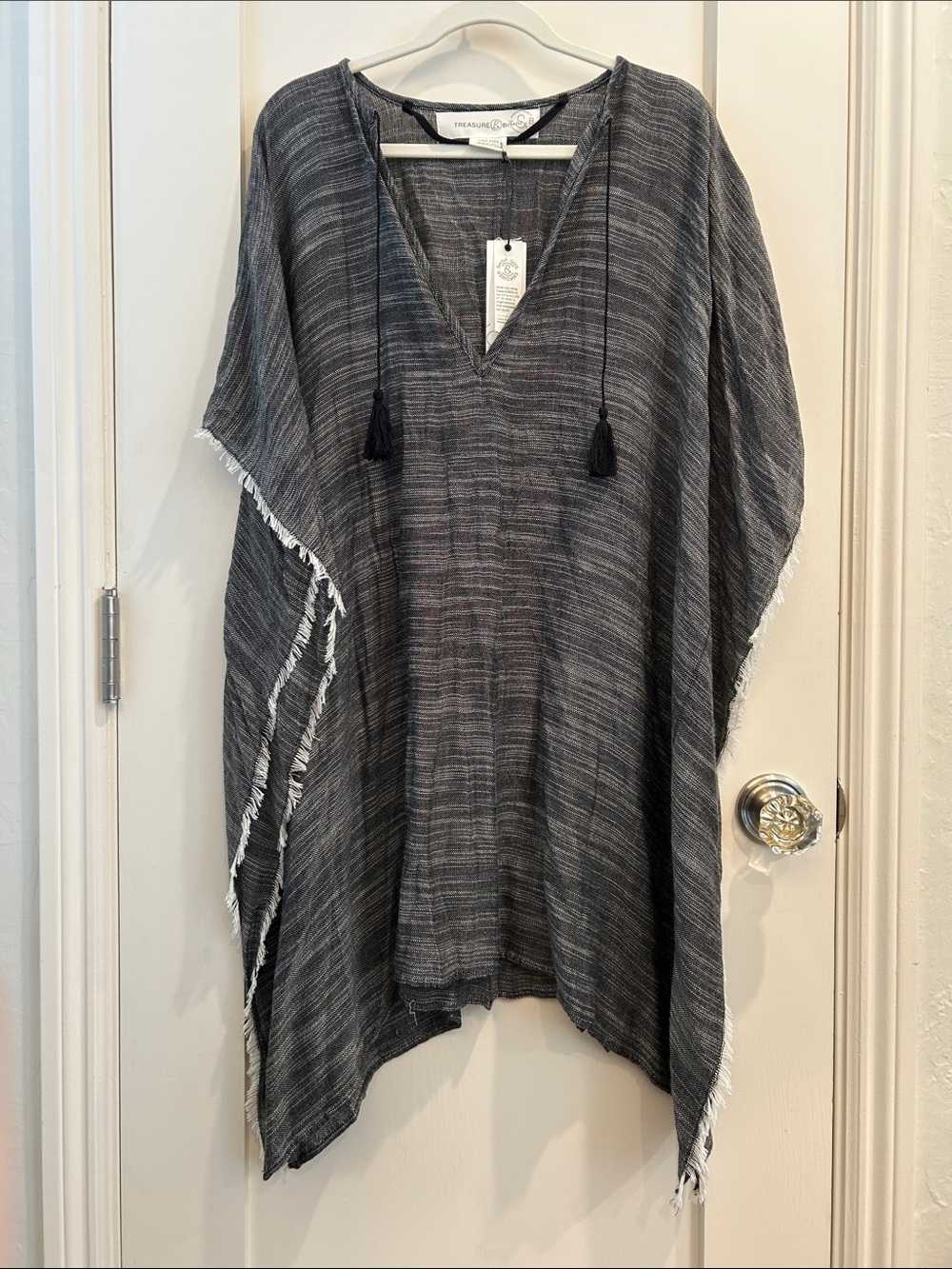 Lightweight Poncho, Grey, White frayed trim and neck tie tassels. One Size